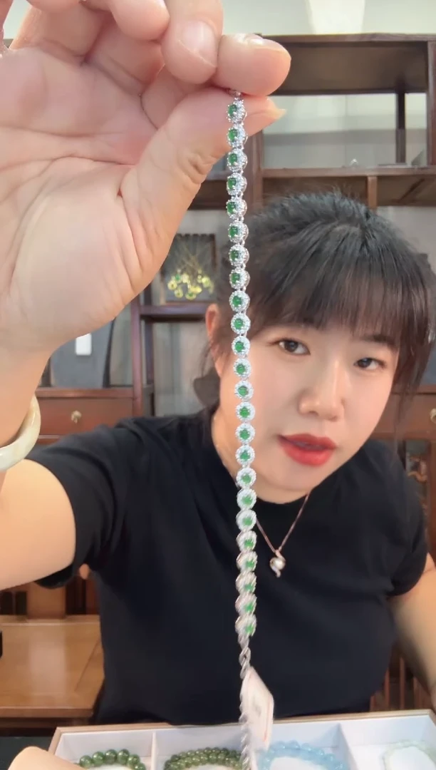 未镶嵌手链翡翠手链