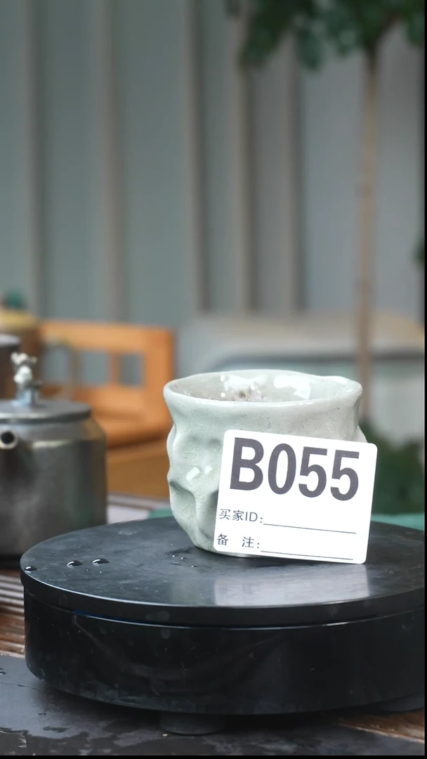 【闪购商品】建水紫陶白泥柴烧杯B055