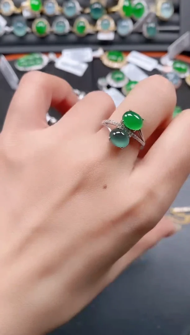 银S925镶嵌戒指翡翠1111