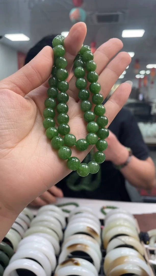 和田玉银S925镶嵌颈饰碧玉卡10-9美人链随机发一件