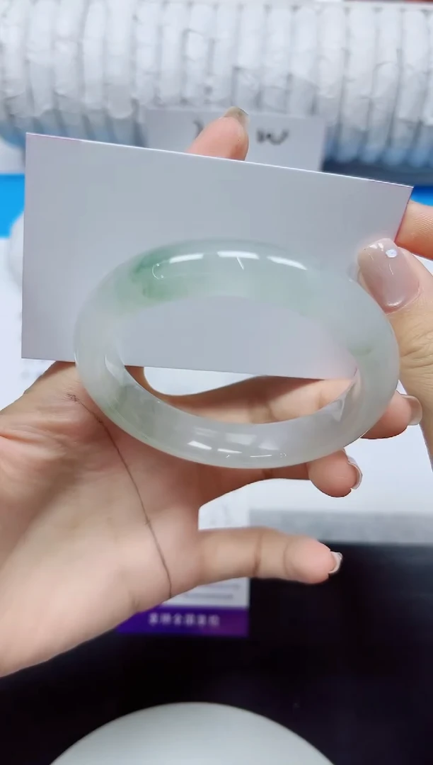 石英质玉手镯未镶嵌113/58