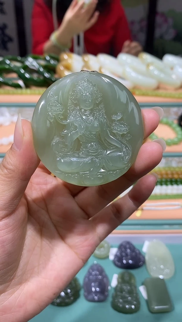 颈饰未镶嵌和田玉天然和田玉大观音