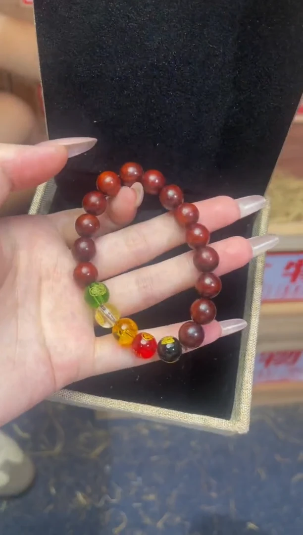 精美手串（无礼盒）