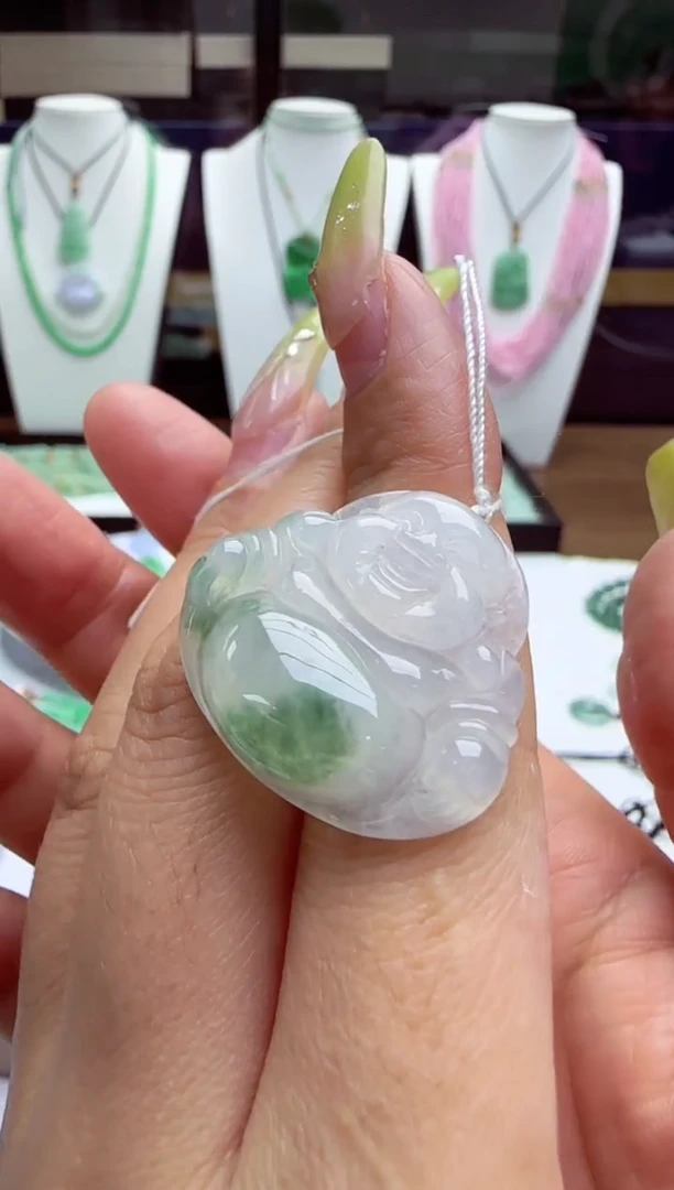 翡翠挂件未镶嵌佛公