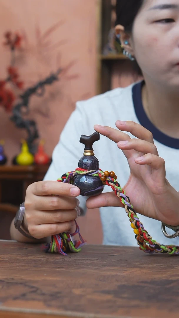 37缘梦漆艺工艺葫芦