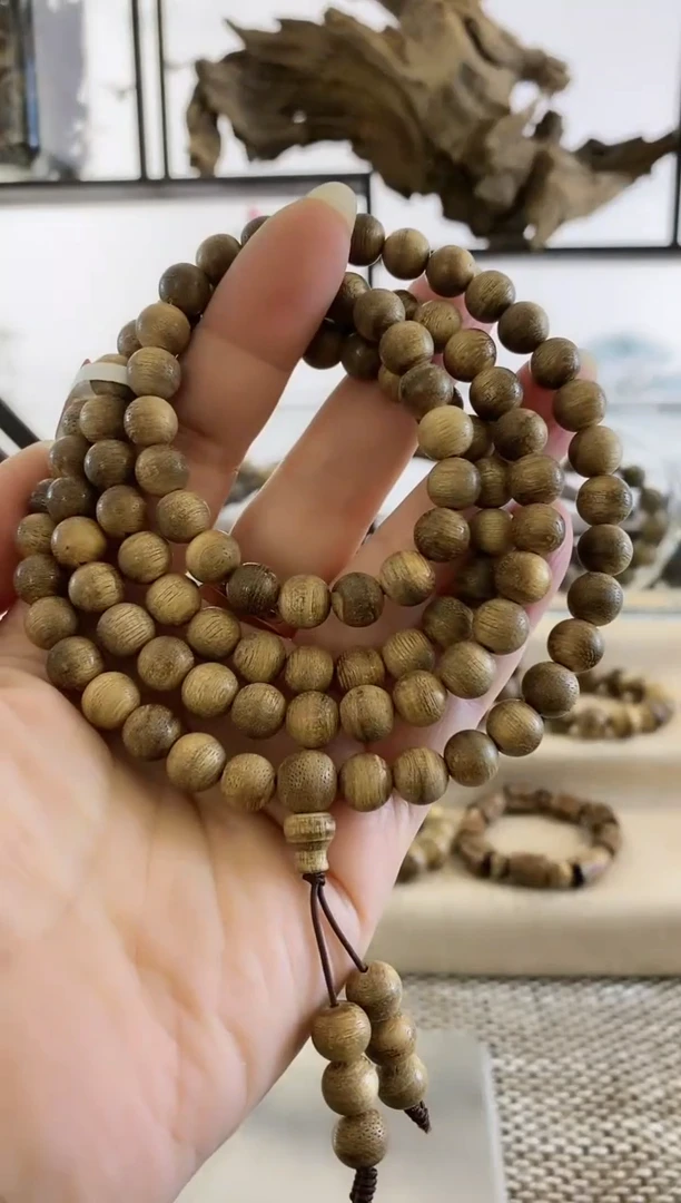 【闪购商品】沉香手串越南倒架老料8+MM多圈