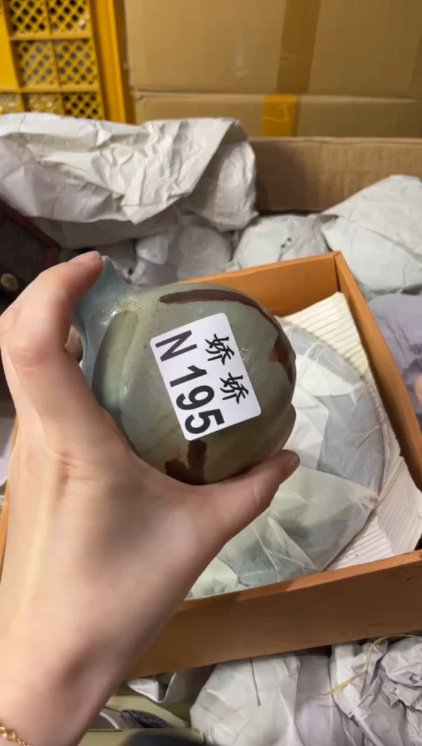 瓷片L**z195 L.zz L.zz L.zz L.zz L.zz