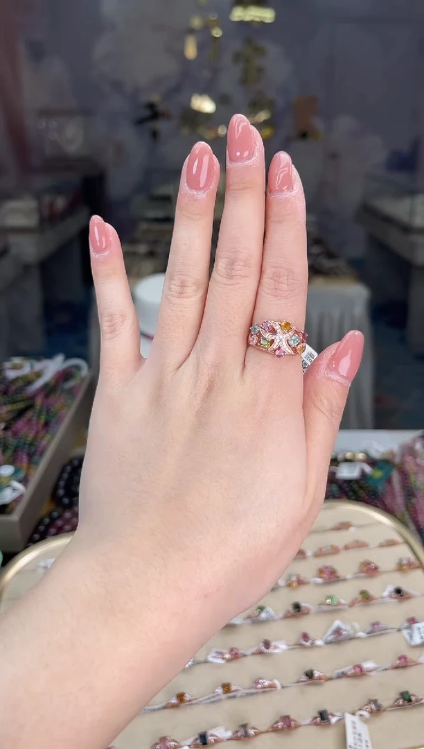 【闪购商品】碧玺/银S925镶嵌碧玺戒指多样性发货