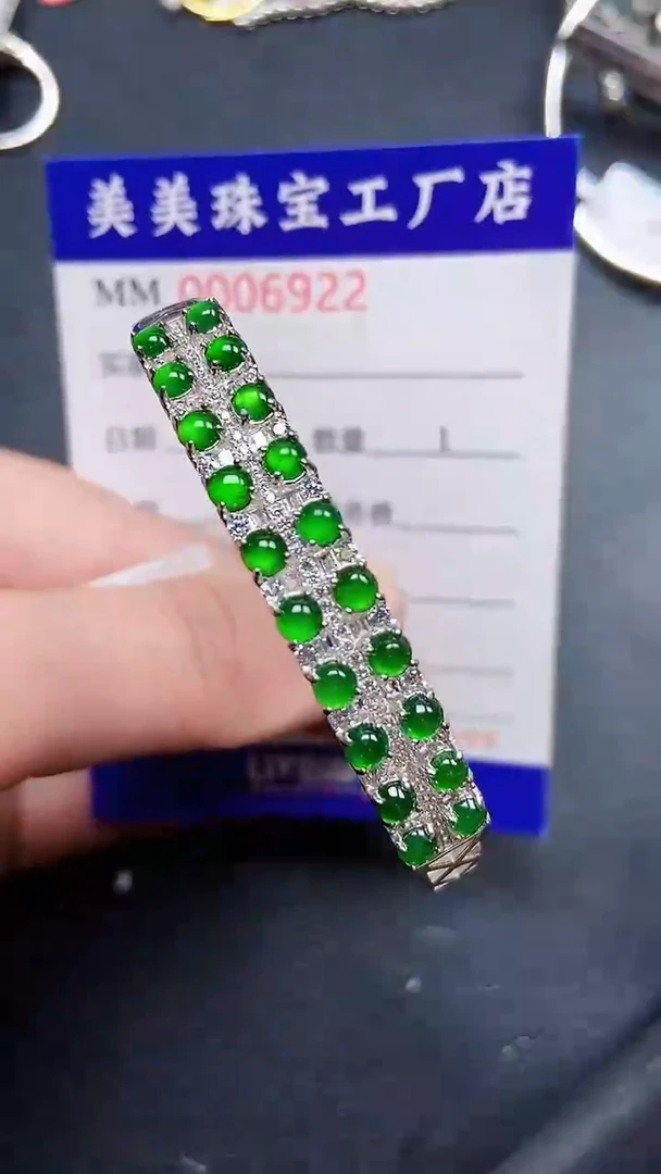 颈饰银S925镶嵌翡翠6922