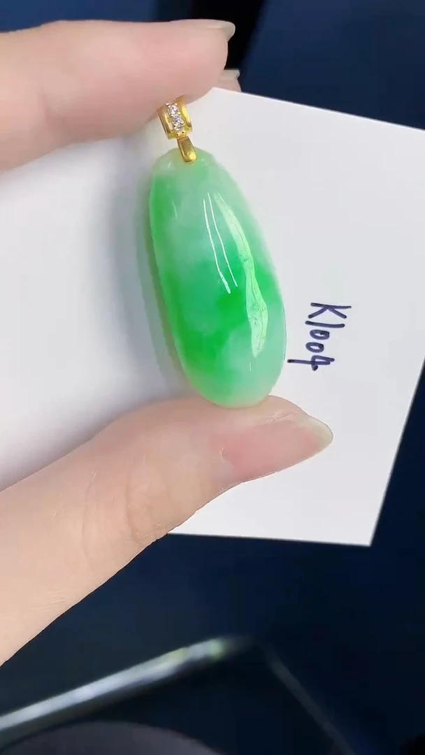 颈饰未镶嵌翡翠天然翡翠缅甸A货