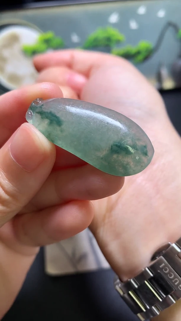 未镶嵌定制翡翠毛货