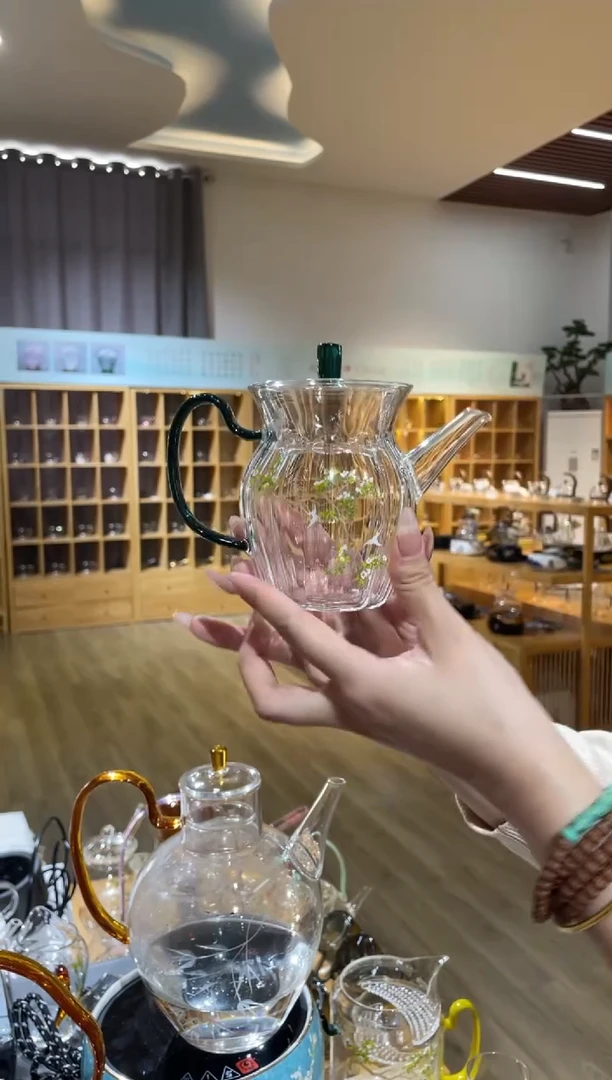 手工艺品玻璃点翠壶绿把梨花白燕啊