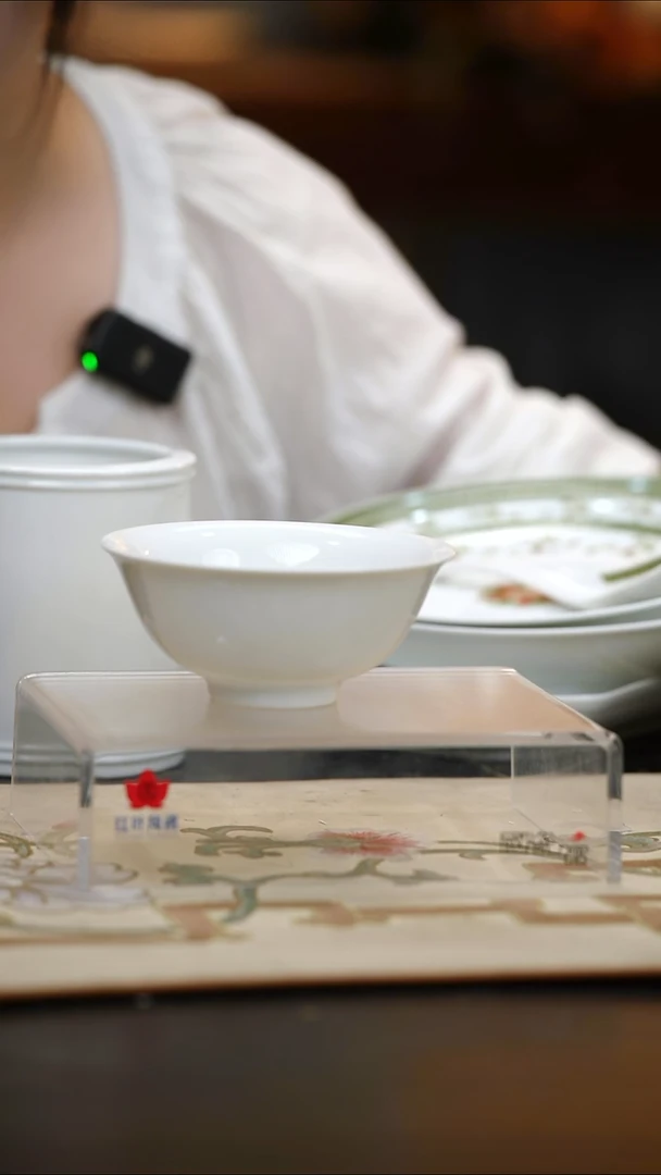 4个微瑕白胎5英寸加大饭碗（无底款）