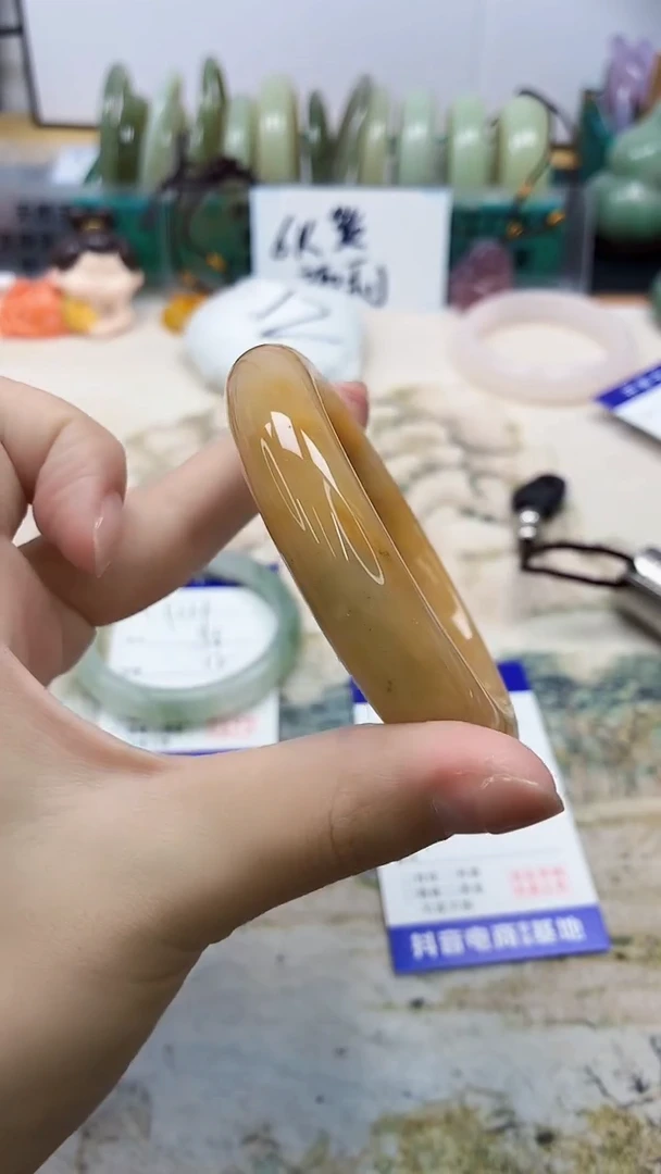 石英质玉手镯未镶嵌112/60