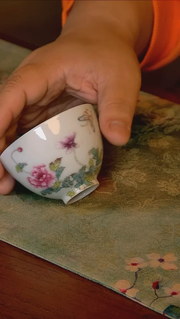 杯手工手绘杯杯很美丽