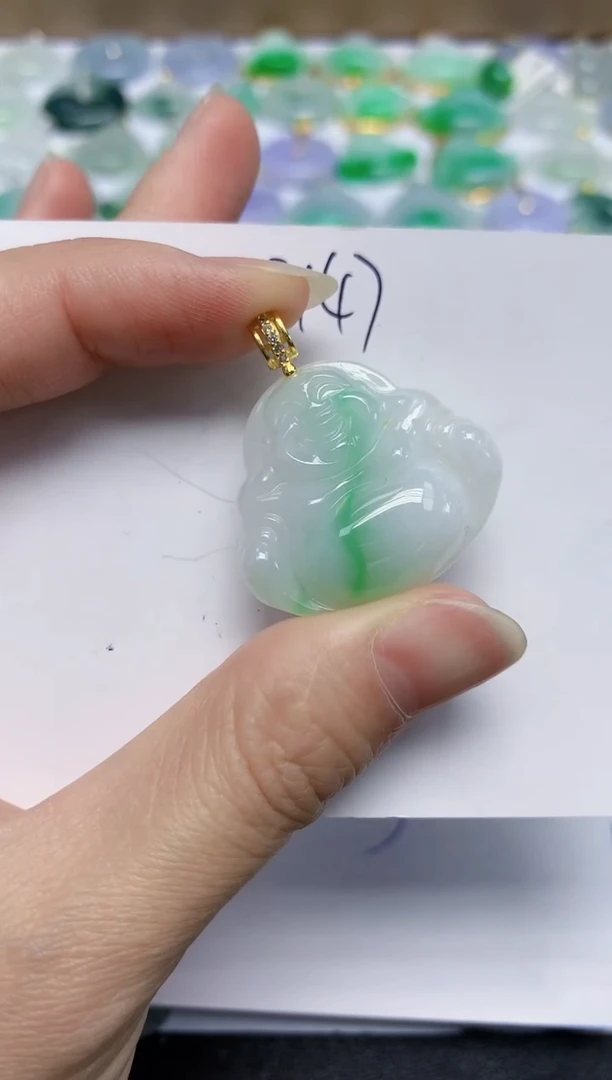 翡翠未镶嵌颈饰11111111111