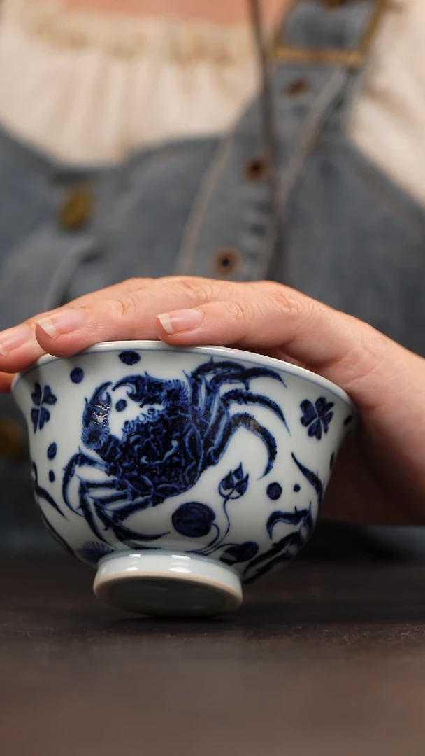 素月明河 青花螃蟹压手杯