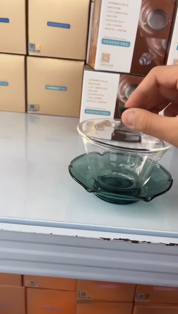 【闪购商品】荷叶盖碗墨绿色。。。。