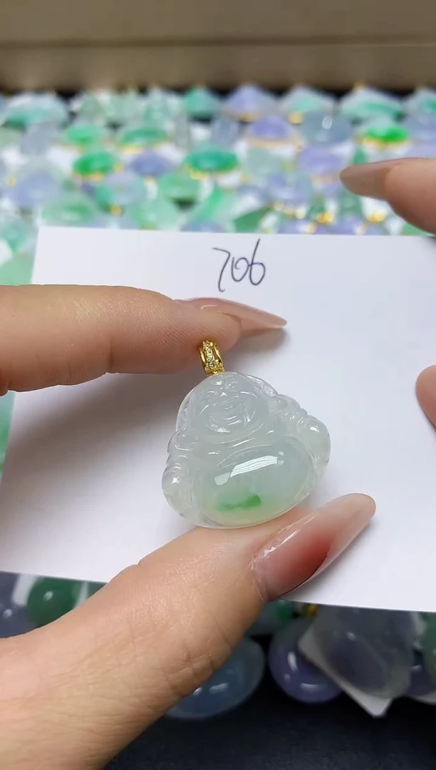 翡翠未镶嵌颈饰 天然缅甸翡翠A货