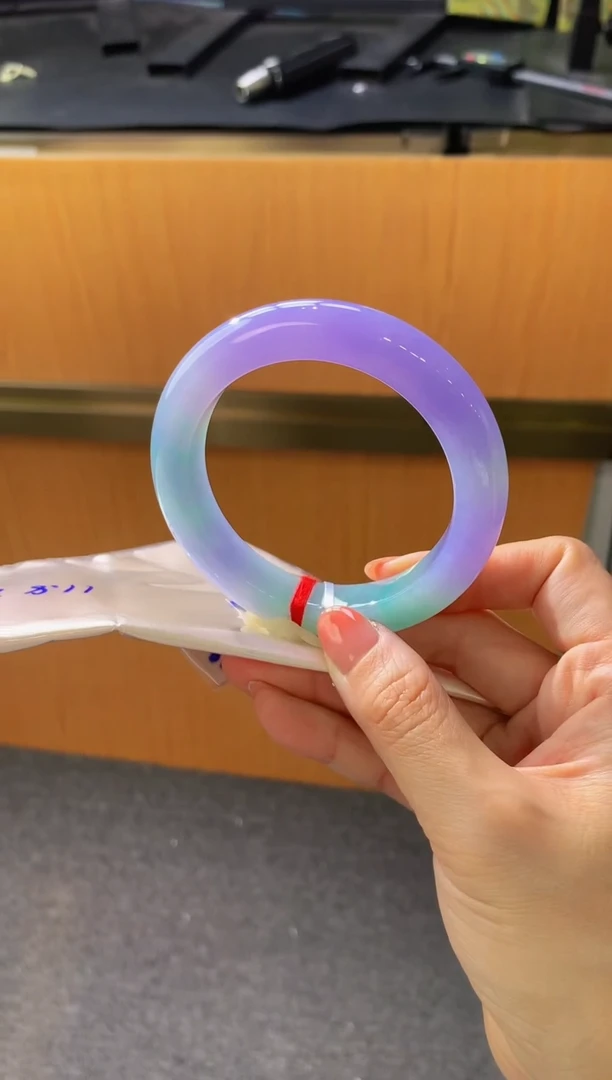 未镶嵌手镯翡翠-C450 圈口57.3 全款70万 定金2万