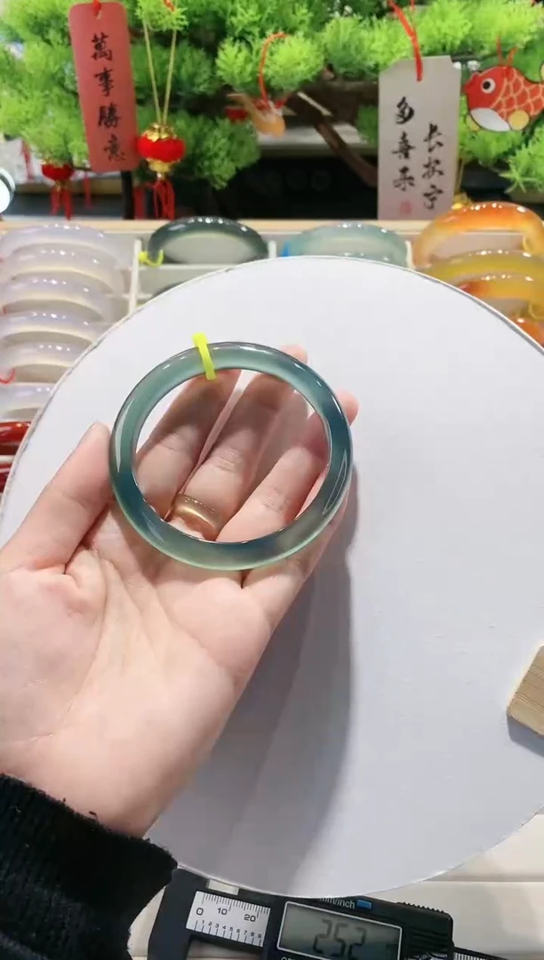 【闪购商品】玛瑙/玉髓手镯未镶嵌110-60.9