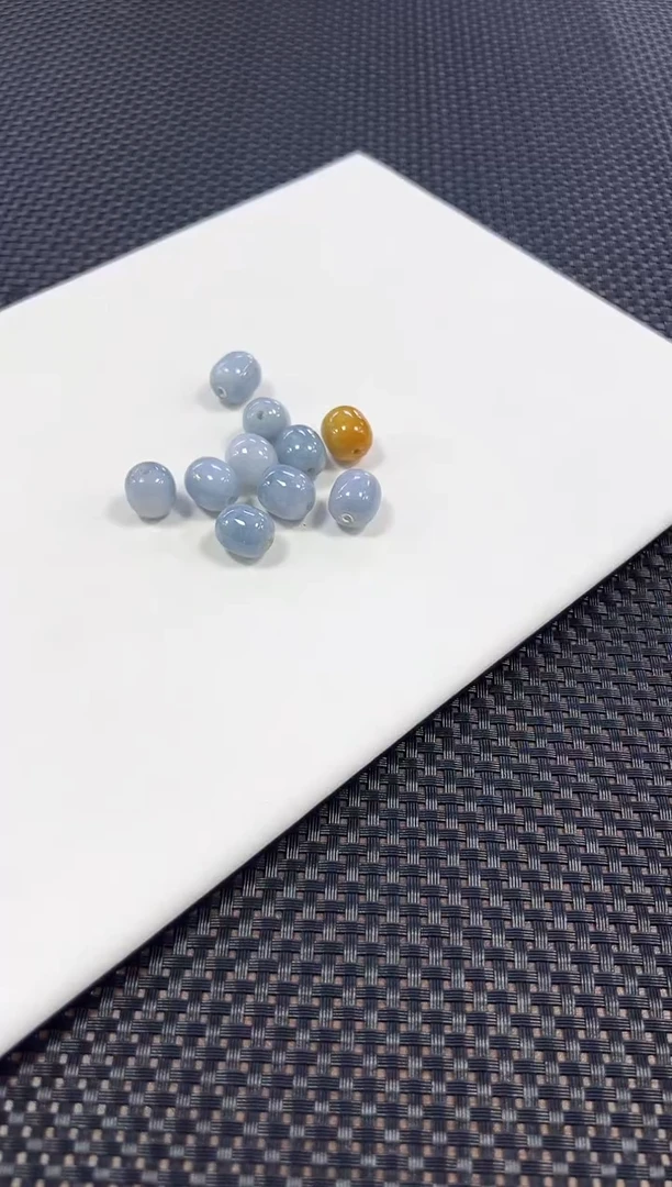 【闪购商品】翡翠吊坠(不含链)未镶嵌13mm+（多样性发一件）