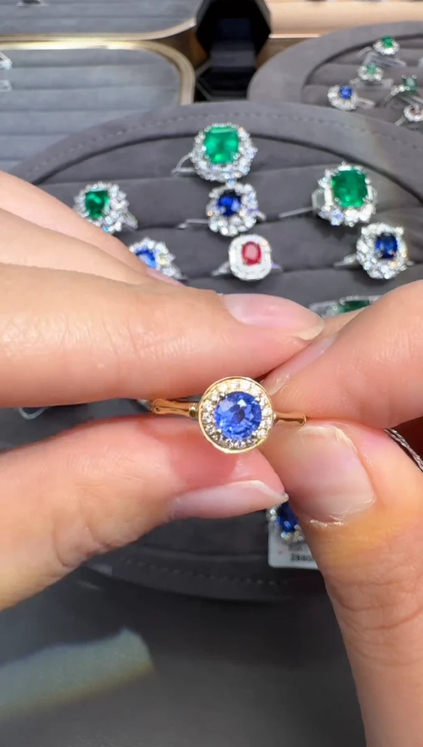 蓝宝石戒指18K金镶嵌0.54ct<闪购 >/七天鉴赏/艺像