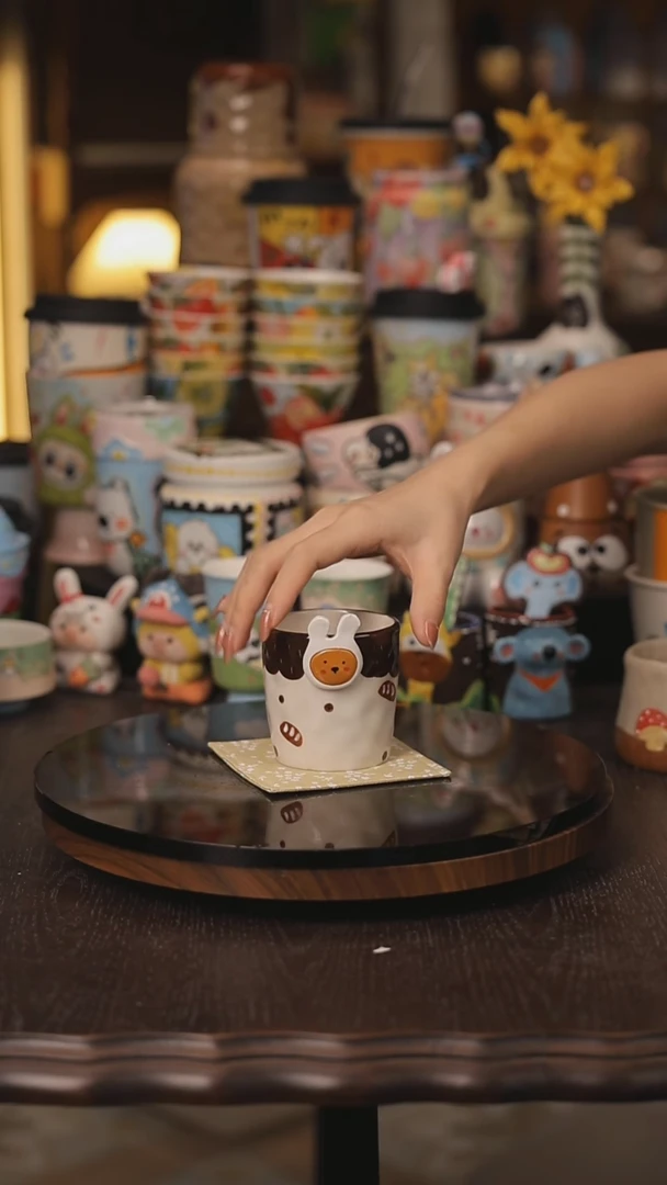 景德镇釉下彩绘设计师款式陶瓷