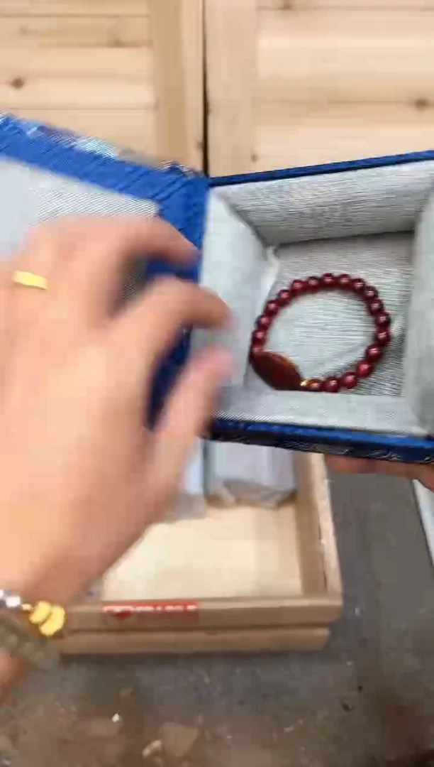 精品手串（无礼盒）@@ys985