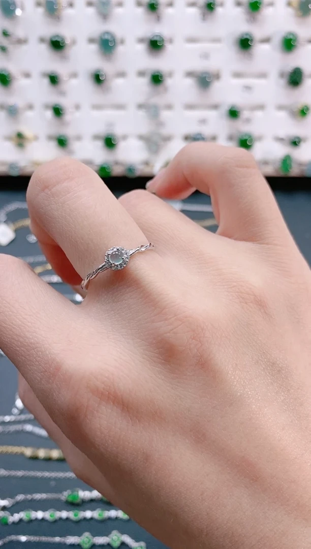 【闪购商品】翡翠戒指银S925镶嵌天然翡翠