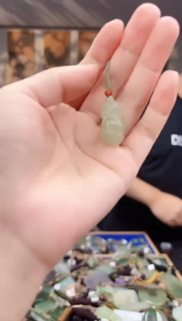 和田玉未镶嵌挂件拍一发一多样性发货