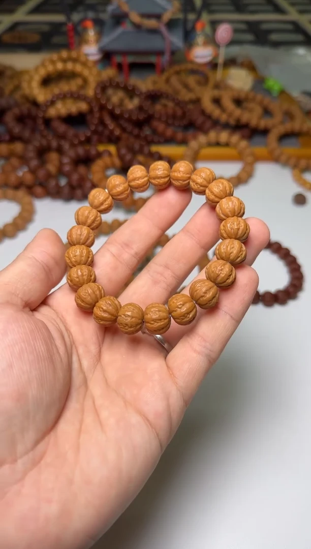 【闪购商品】猴头核桃手串12+13+京八棱