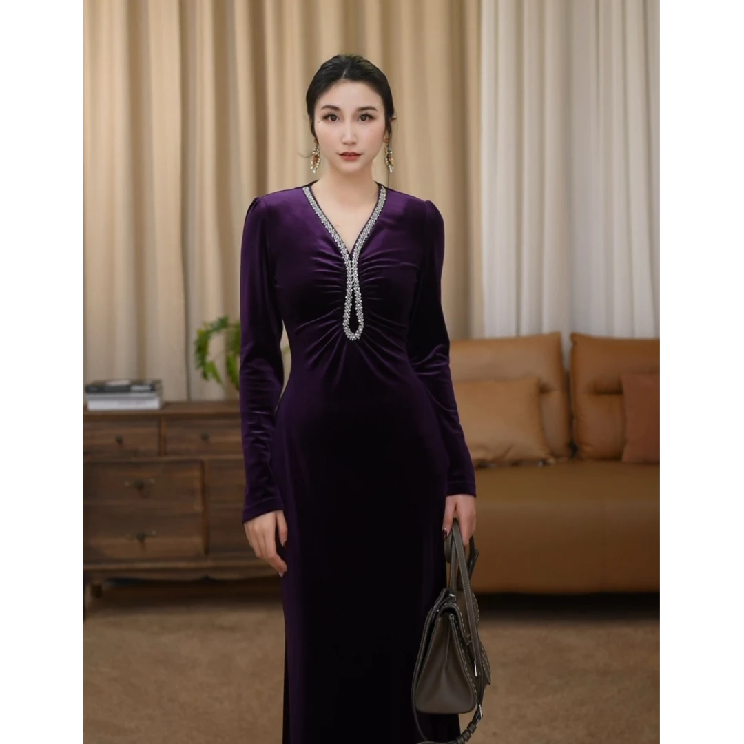 【金穗】紫气东来 法式名媛秋冬新款显瘦复古V领鱼尾连衣裙-SW0478