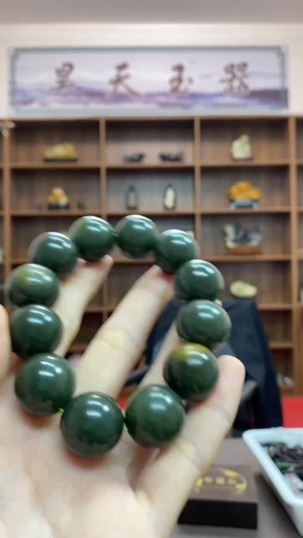 【闪购商品】岫岩河磨玉（透闪石质玉）手串未镶嵌卡18手串