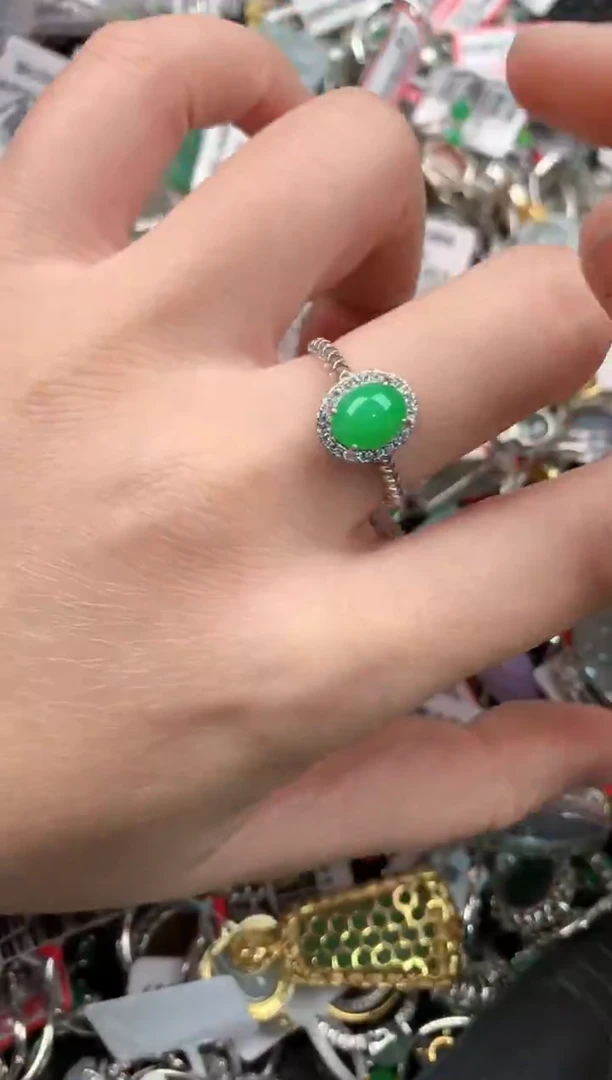 银S925镶嵌戒指翡翠444           61
