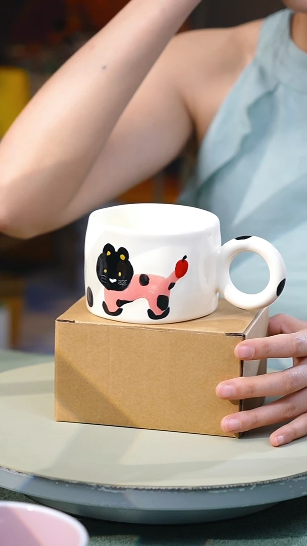 【闪购商品】猫咪尾巴苹果|纯手绘正品高货