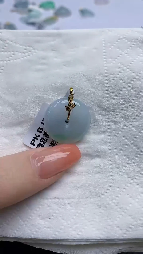 【闪购商品】翡翠颈饰18K金镶嵌天然翡翠A货