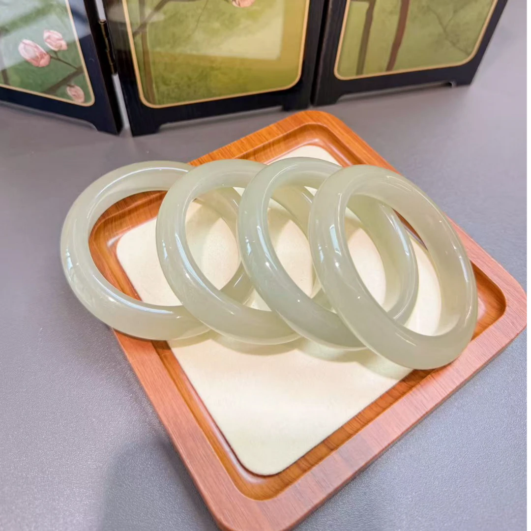 「浅茶晴」天然东陵玉手镯(有石纹水线色根色点拍一发一多样性发货)