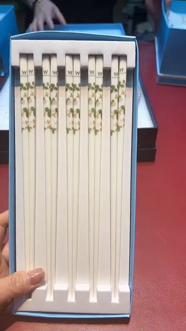 【闪购商品】瓷片锅碗瓢彭一件不剩