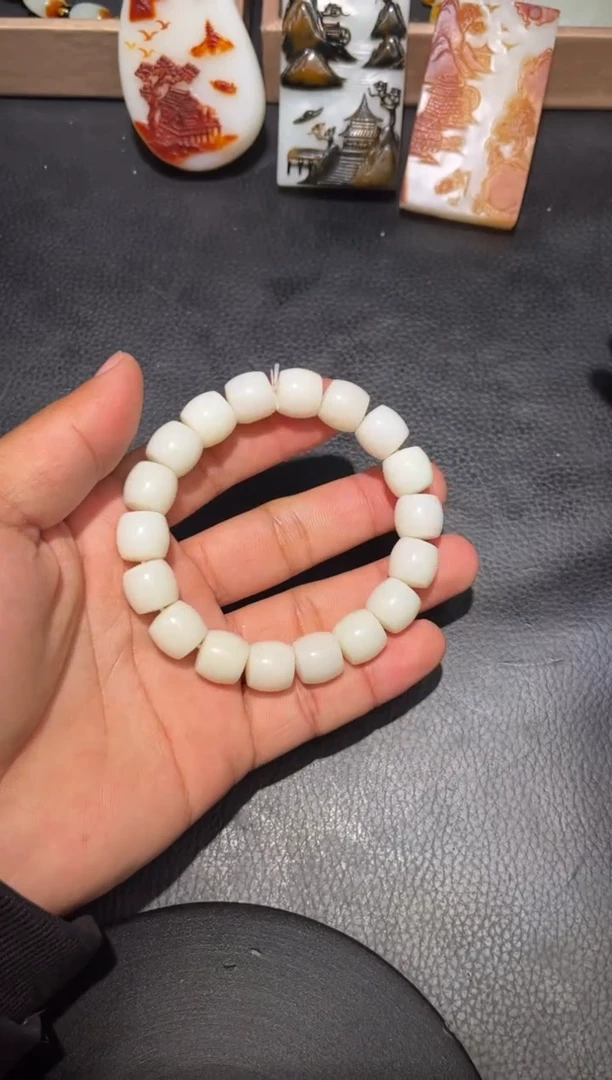 未镶嵌和田玉挂件YL-LL-12.27-25