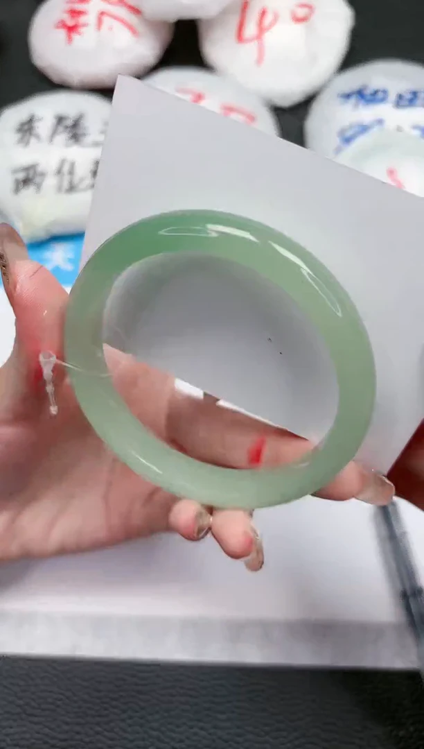 【闪购商品】石英质玉手镯未镶嵌455-60.7