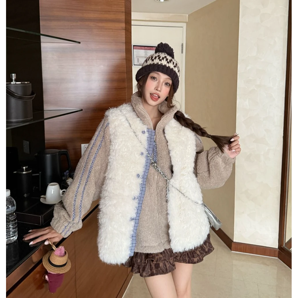 韩版蓝格拼接白色羊羔毛马甲外套女秋冬新款时尚穿搭背心马夹上衣