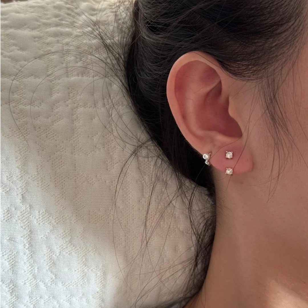 卡柒 铜合金耳饰 韩系超闪mini珠珠耳环时尚小众设计感养耳洞耳饰