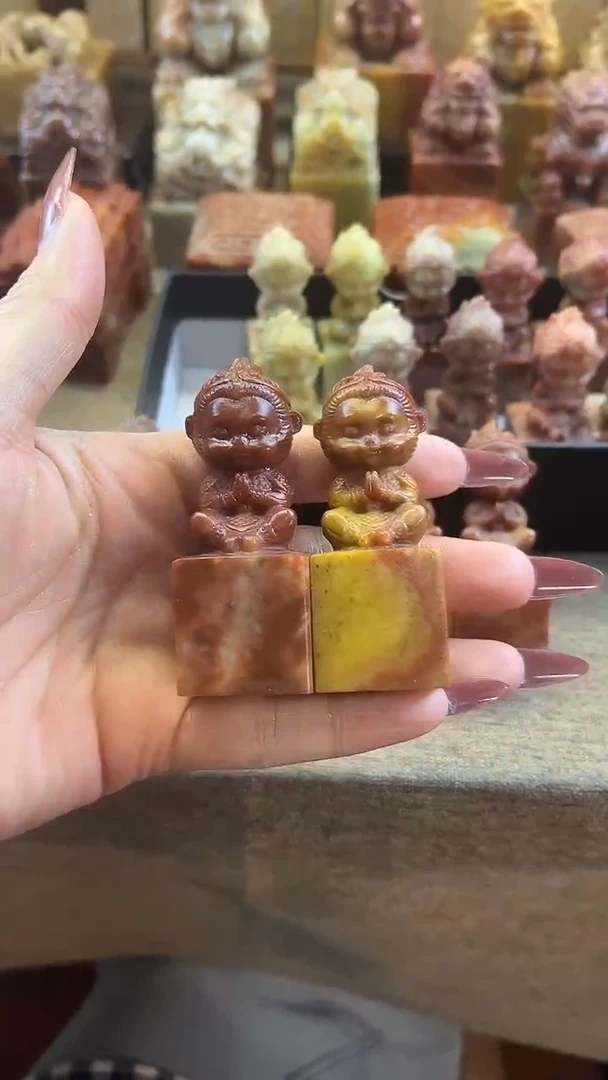 【闪购商品】老挝石寿山石悟空6742