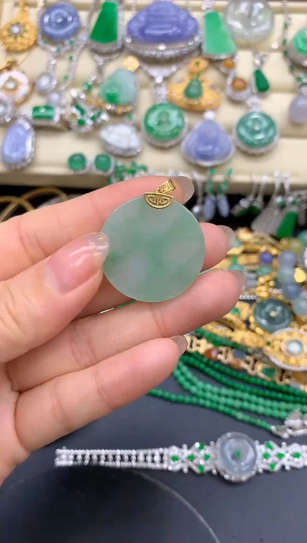 【闪购商品】翡翠颈饰18K金镶嵌129-中国好珍宝