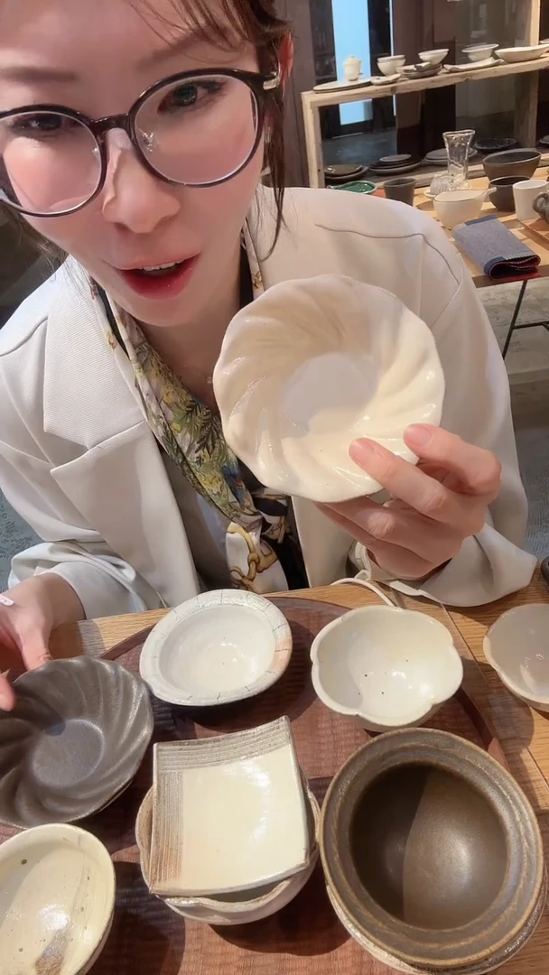 【闪购商品】盘【古谷】棕扭花小碟*1个(随机)