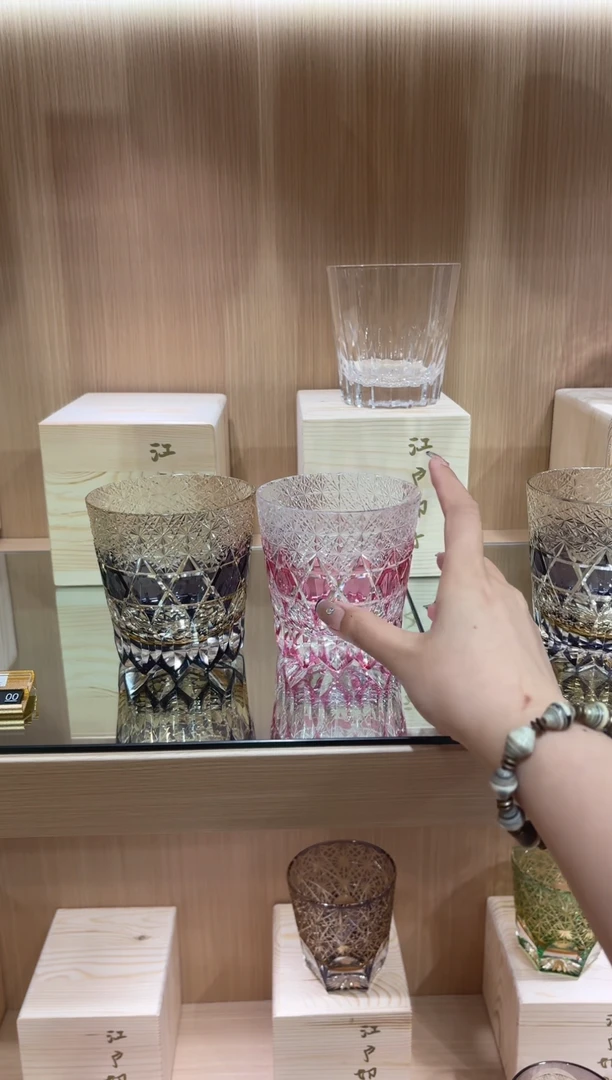 雨****️紫萤石 金红萤石