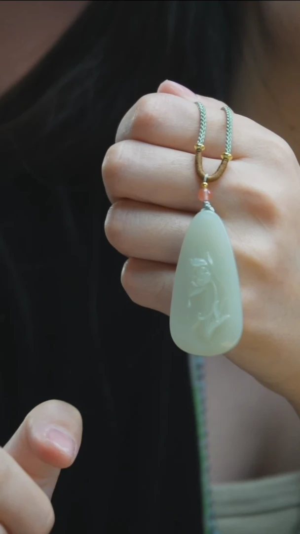 颈饰未镶嵌和田玉H23