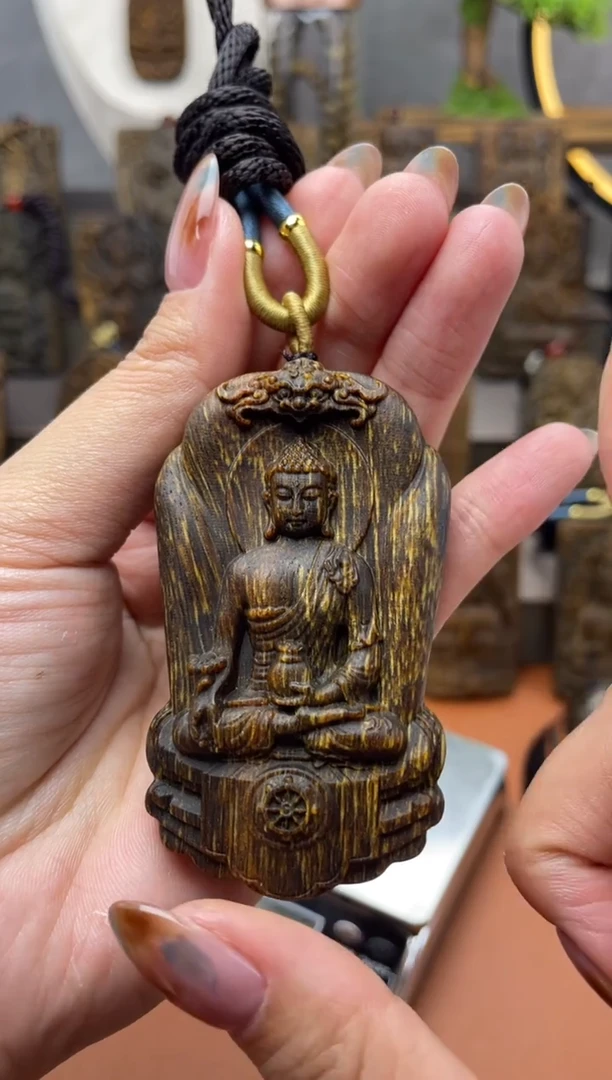 木木雕款芽庄 十药师佛7cm送养香瓶