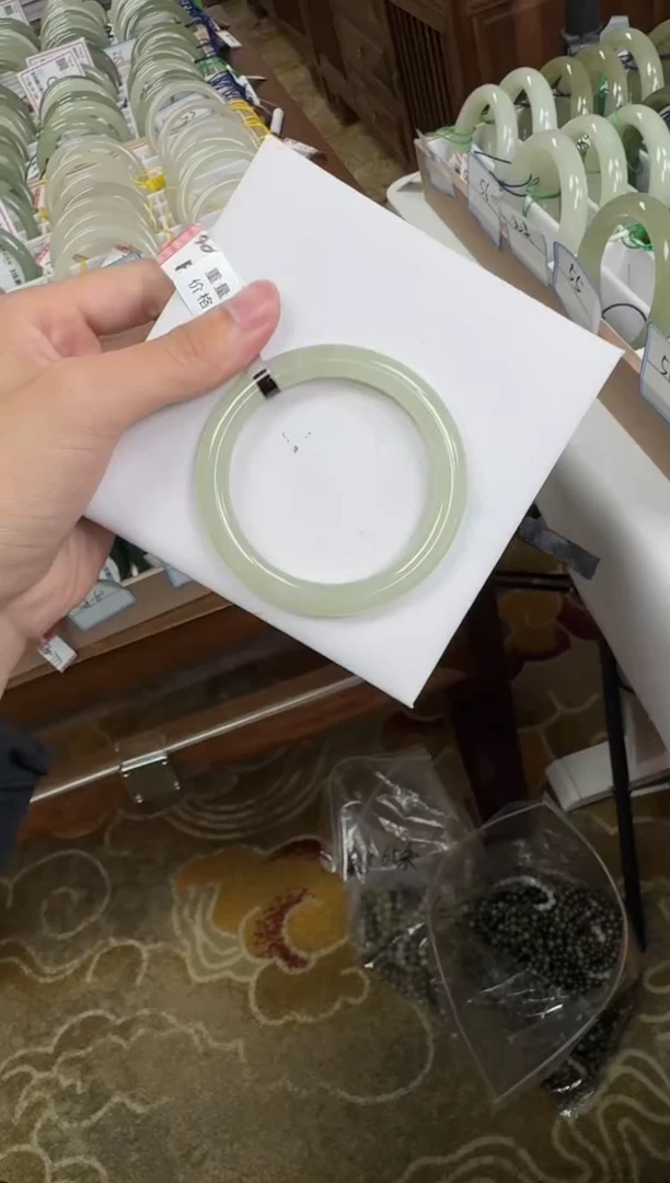 未镶嵌手镯和田玉58-